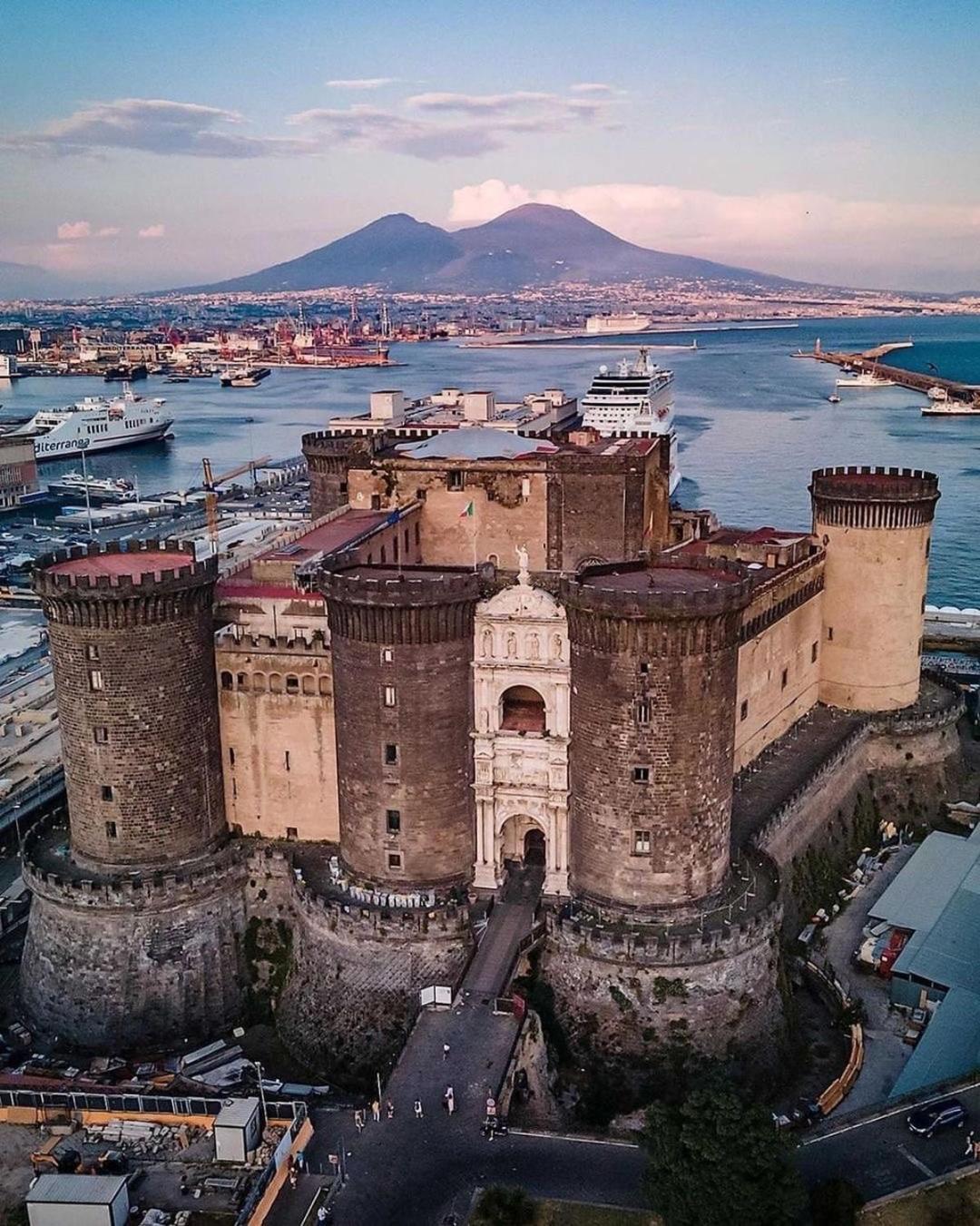 Vesuvia Guest House Napoli Eksteriør billede